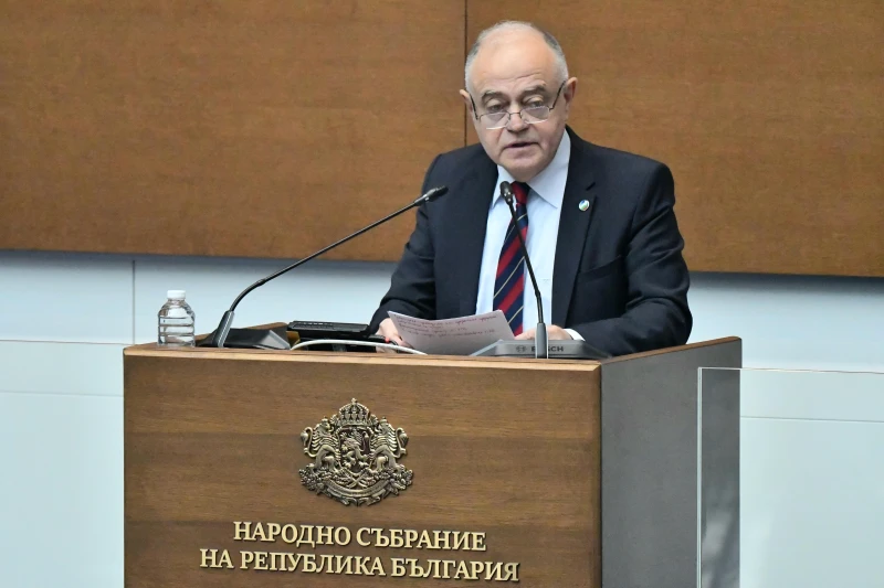 ПП-ДБ иска изслушване на Митов и главсека на МВР заради бития полицейски шеф в Русе