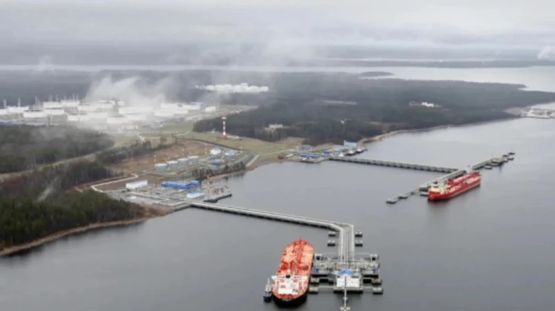 СБУ удари най-голямото руско нефтено пристанище на Балтийско море
