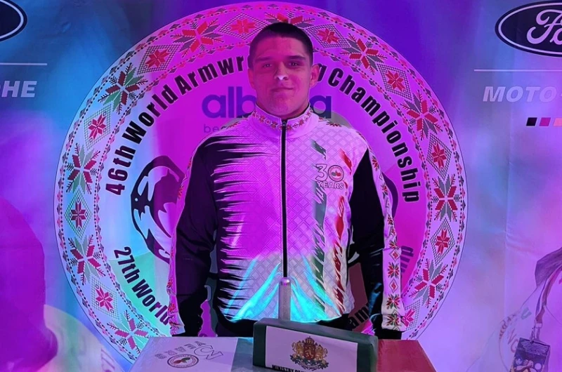 Бългрия има своя първи медал от Световното по канадска борба