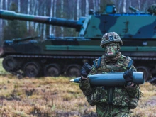Естония планира да предостави 100 млн евро за военна подкрепа на Украйна през следващата година