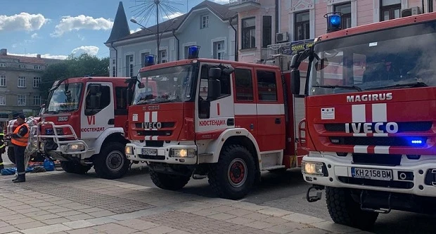 Горяха камиони край Кюстендил