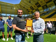 Емоционални кадри от "Колежа" за 70-годишния юбилей на Зико