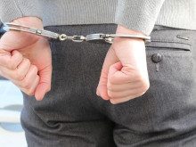 40-годишен мъж е задържан за нарушаване на заповед за защита спрямо бившата си жена