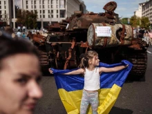 КИИС: Повече от 60 процента от украинците са готови да понасят войната колкото е необходимо