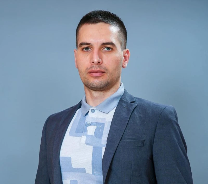 Кметът на Огняново: Известен хотелиер ме нападна и преби
