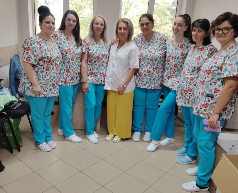 Осем студенти по специалността "Медицинска сестра" започнаха практика в Смолянската болница