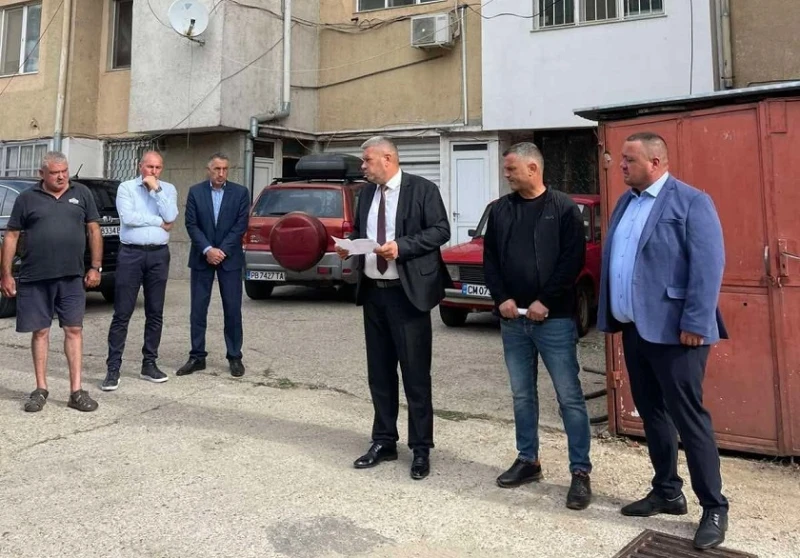 Започна енергийно обновяване на жилищен блок в Неделино за близо 1 млн. лв.