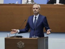 Костадинов: Държавата няма как да бъде освободена само с вот на недоверие - нужна е революция