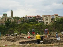 Търсят пари за превръщането на Трапезица във втория Царевец