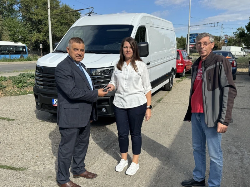Община Русе предостави нов автомобил за нуждите на Детска млечна кухня