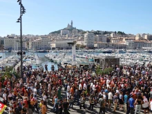 Le Parisien: Над 180 души са задържани по време на протестите във Франция
