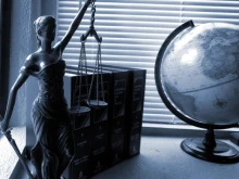 Благоевградският окръжен съд одобри споразумение по дело с петима обвиняеми за организирана престъпна група, занимавала се с изнудване