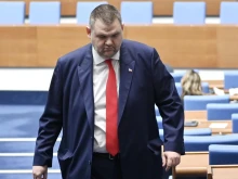 Пеевски с остро писмо към премиера: Настояваме да работите за хората и да се фокусирате изцяло върху безводието