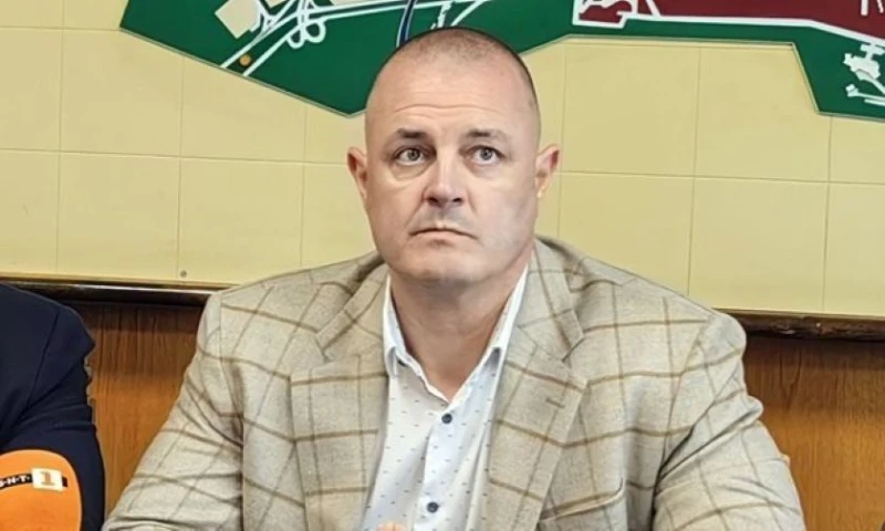 Изписаха шефа на МВР Русе, състоянието му е добро