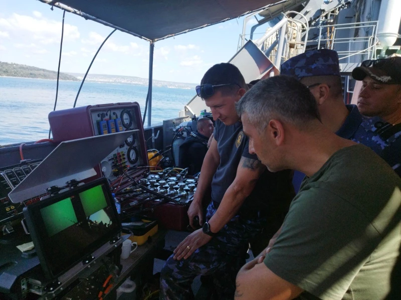 Военни моряци от 6 държави тренираха съвместно противоминни действия