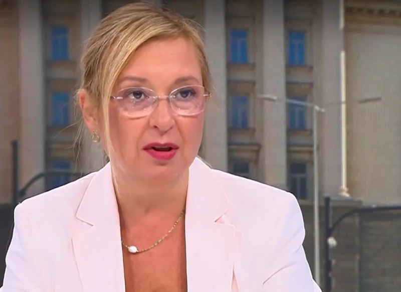 Зорница Русинова за предложението на МВФ пенсионната осигуровка да се вдигне от 1 януари