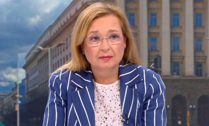 Зорница Русинова: Хората да не си обменят парите преди 1 януари