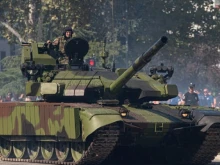 Сърбия показа модификация на танк М-84, който е получил комплекс за активна защита