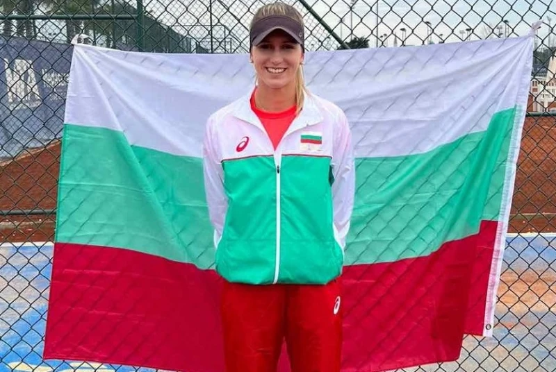 Успешен старт за Гергана Топалова на турнир във Франция