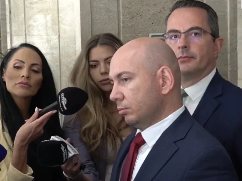 "Възраждане": Призоваваме Росен Желязков и Георг Георгиев да вземат украинско гражданство и да отидат на фронта