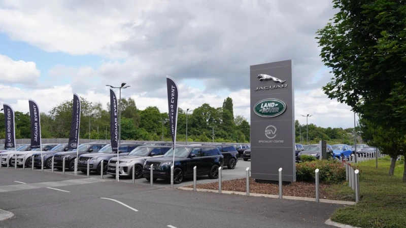 Британското правителство обмисля помощ за доставчиците на Jaguar Land Rover след мащабната кибератака