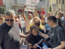 Близките на 6-годишния Ангел искат "Медикус Алфа" да затвори