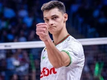 Александър Николов окупира върховете на Мондиала