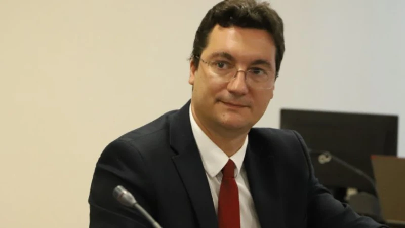 Крум Зарков: Докато мнозинството не назове себе си или не се преформатира, кой е фактическият носител на властта в България, ще бъде въпрос