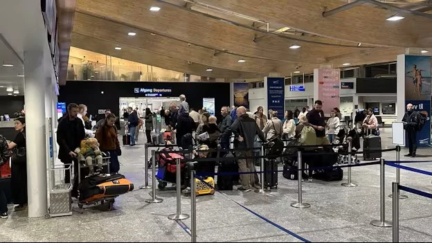 Дронове отново затвориха летище в Дания