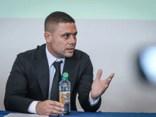 Александър Димитров извика 16 легионери за квалификациите през октомври