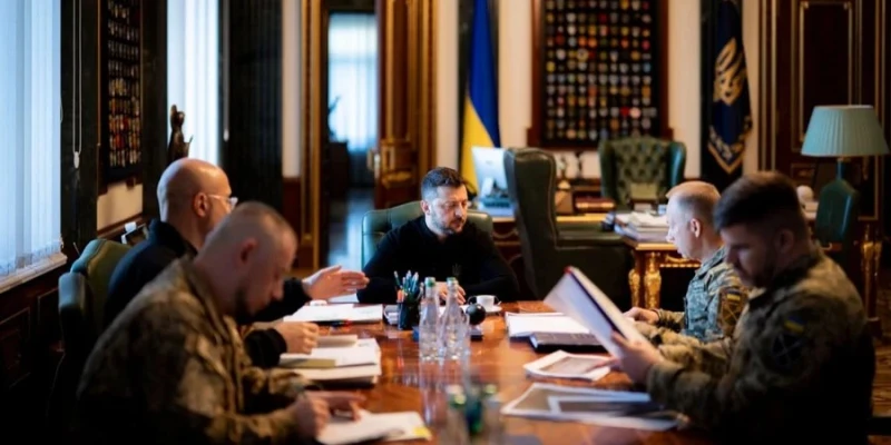 Зеленски: Унгарски разузнавателни дронове са забелязани в украинското въздушно пространство, вероятно
