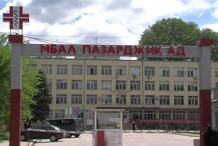 Шофьорка блъсна майка и дъщеря, едната от тях почина