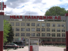 Шофьорка блъсна майка и дъщеря, едната от тях почина