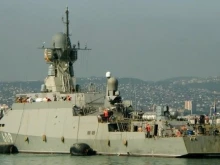 Defense Express: Руски ракетен кораб се разби в танкер в Азовско море, докато бяга от украински дронове