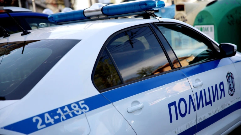 Познайници на полицията обраха 72-годишен дядо в Бургас, но бързо ги заловиха