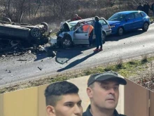 Съдът в Пловдив разплита катастрофа със загинали. Обвиняемият твърди, че пътничка е ударила волана
