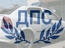 Разбиха с камък витрината на клуб на ДПС в Пловдив