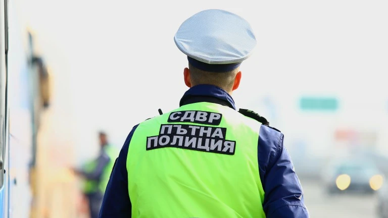 Младеж се дрогира и остана без БМВ-то си