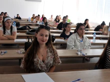 Бургаският държавен университет с допълнителни места за студенти в специалност "Медицина"