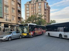 Катастрофа между два автобуса в Пловдив, обслужващи една и съща линия