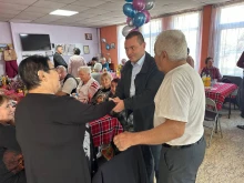 Пенчо Милков поздрави Пенсионерски клуб "Липник" в Русе