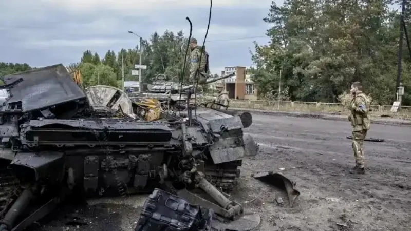 Сиярто: Брюксел се готви за война и иска европейците да платят цената