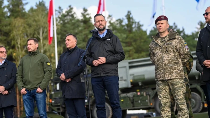 В Полша откриха център за подготовка на украински военни