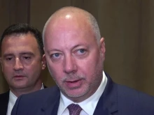 Желязков: Заплатите на младите медици не трябва да бъдат обвързани със средната работна заплата