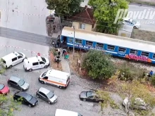 Влак блъсна човек на прелез в Пловдив
