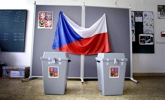 Стартираха парламентарните избори в Чехия