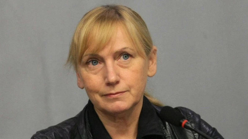 Елена Йончева: Има три сценария за край на войната в Украйна