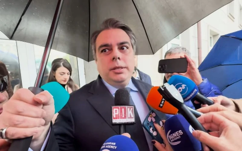 КПК отказа да разпита Асен Василев, Кирил Петков и Лена Бориславовa