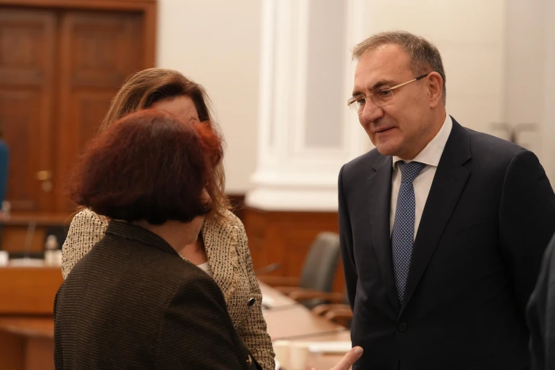 Увеличават сериозно минималната работна заплата от 1 януари