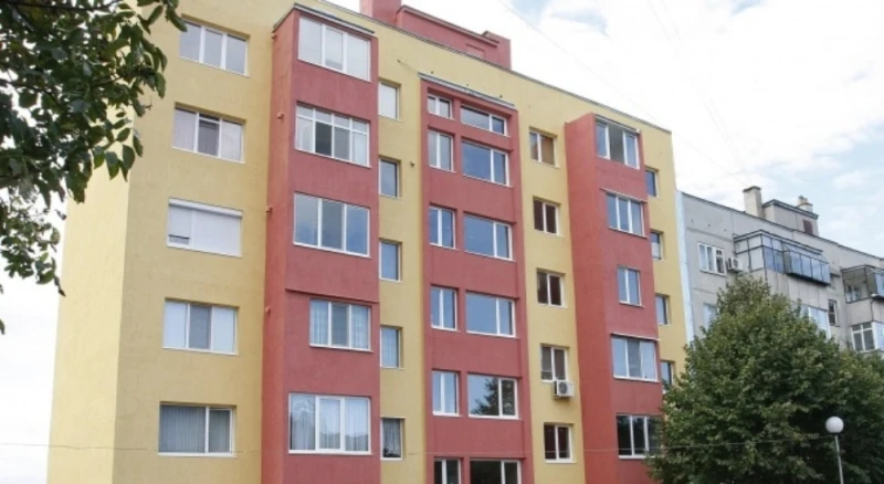 Старите панелки поскъпват, санираните жилища се конкурират с новото строителство